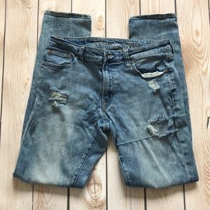 American Eagle men’s distressed slim stretch jeans